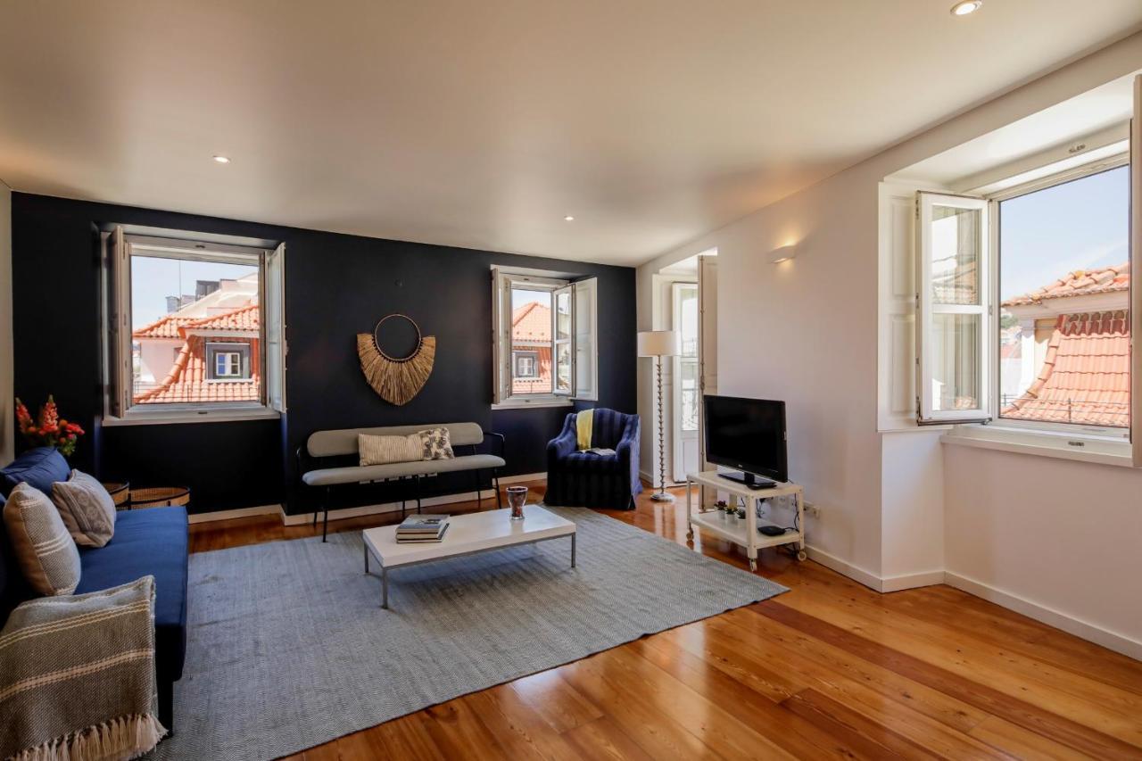 Chiado Premium Two Bedroom Apartment By Les Deux Mariettes Лиссабон Экстерьер фото